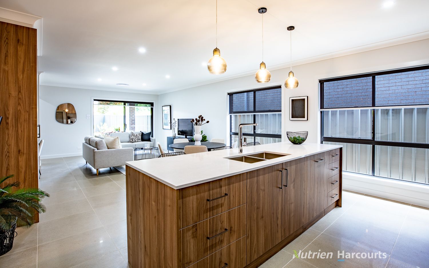 Unit D, 7-9 Salvanza Crescent, Griffith NSW 2680, Image 2