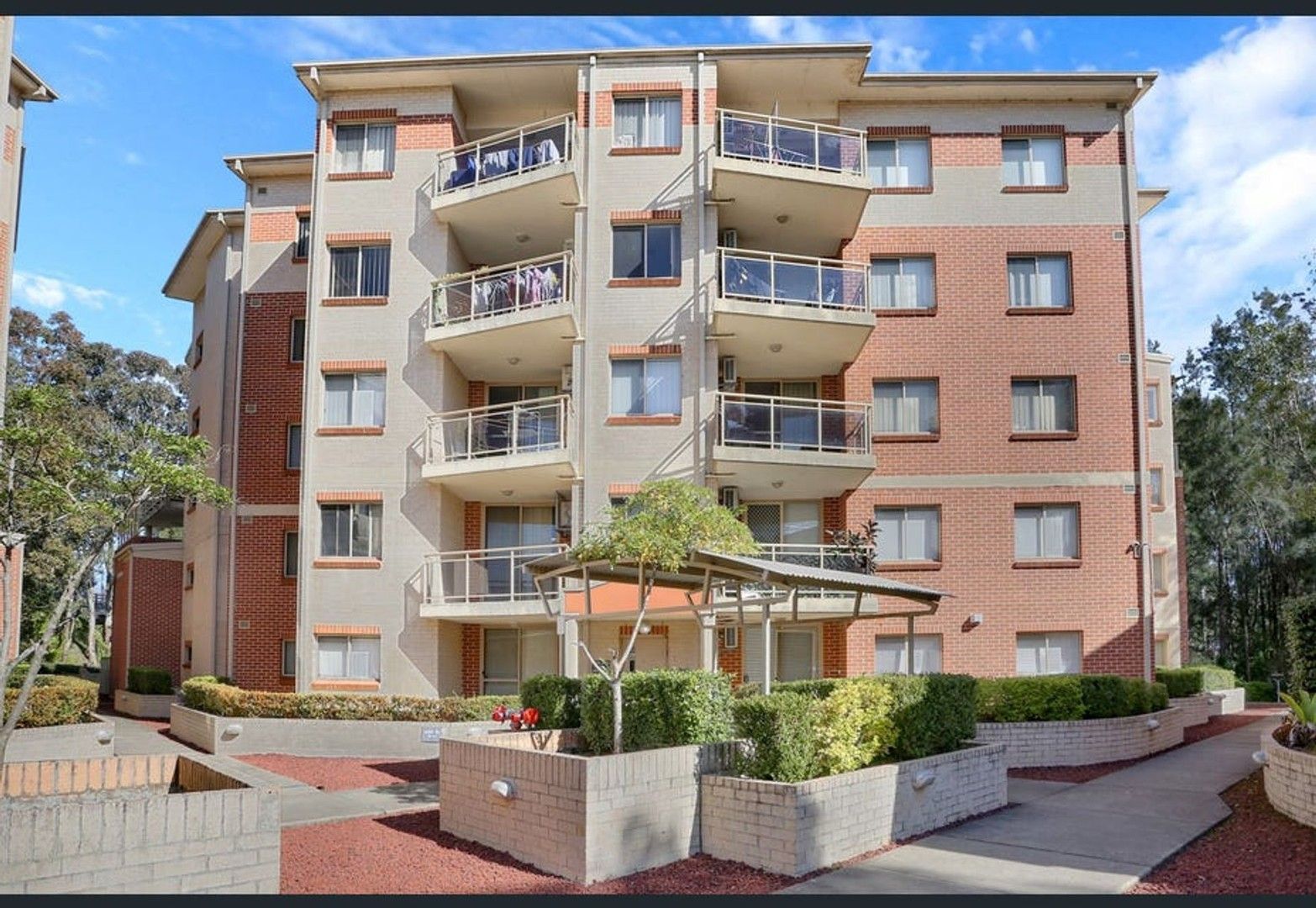 2 bedrooms Apartment / Unit / Flat in 39/2 Wentworth Ave TOONGABBIE NSW, 2146