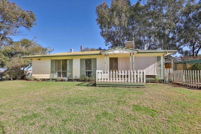 Picture of 49 Nineteenth Street, CARDROSS VIC 3496