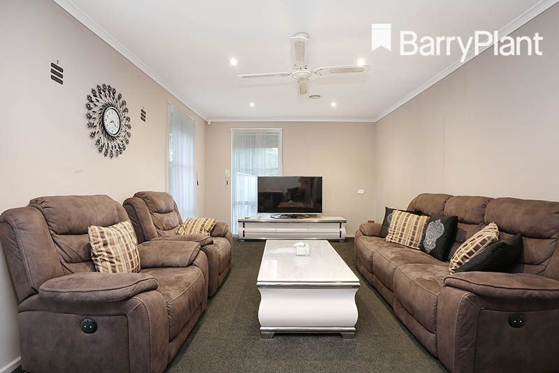 42 Tatura Crescent, Broadmeadows VIC 3047, Image 2