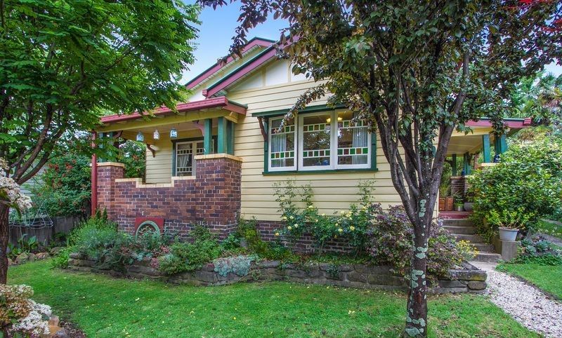 70 Marsh Street, Armidale NSW 2350