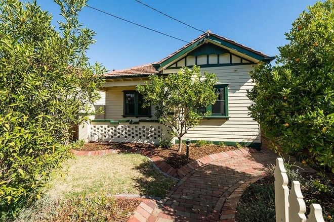 Picture of 10 Exhibition Street, MCKINNON VIC 3204