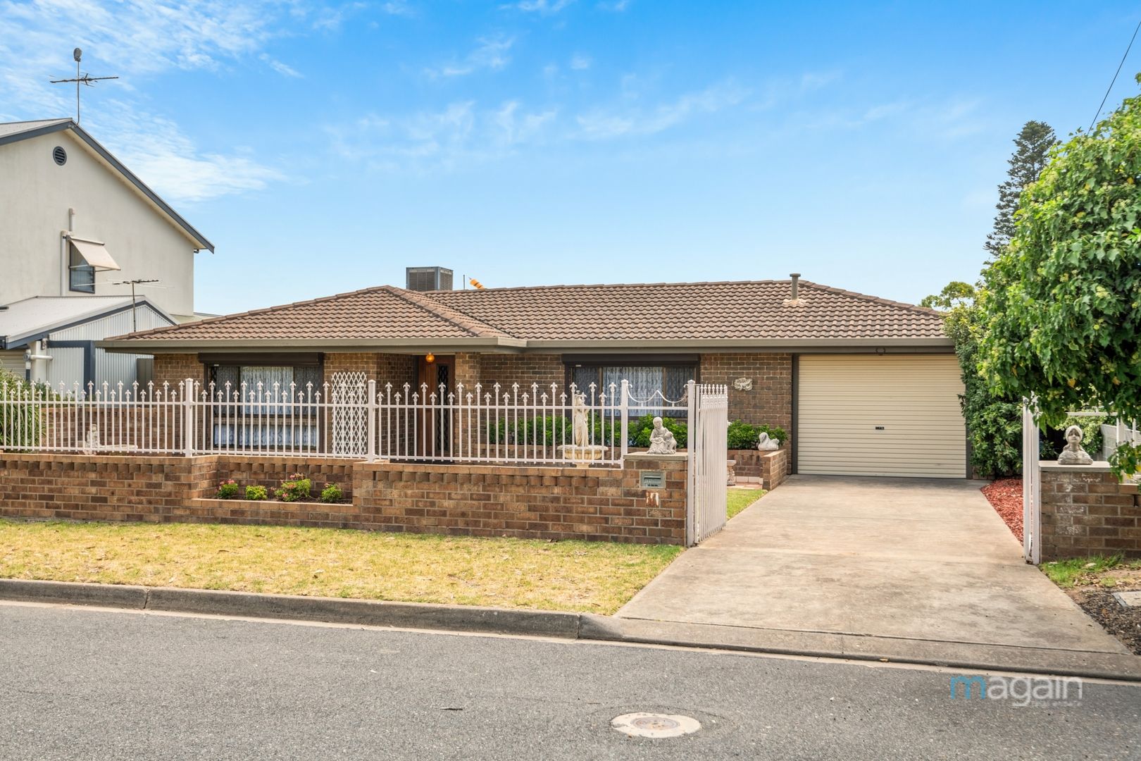 11 Perth Street, Port Noarlunga South SA 5167, Image 1