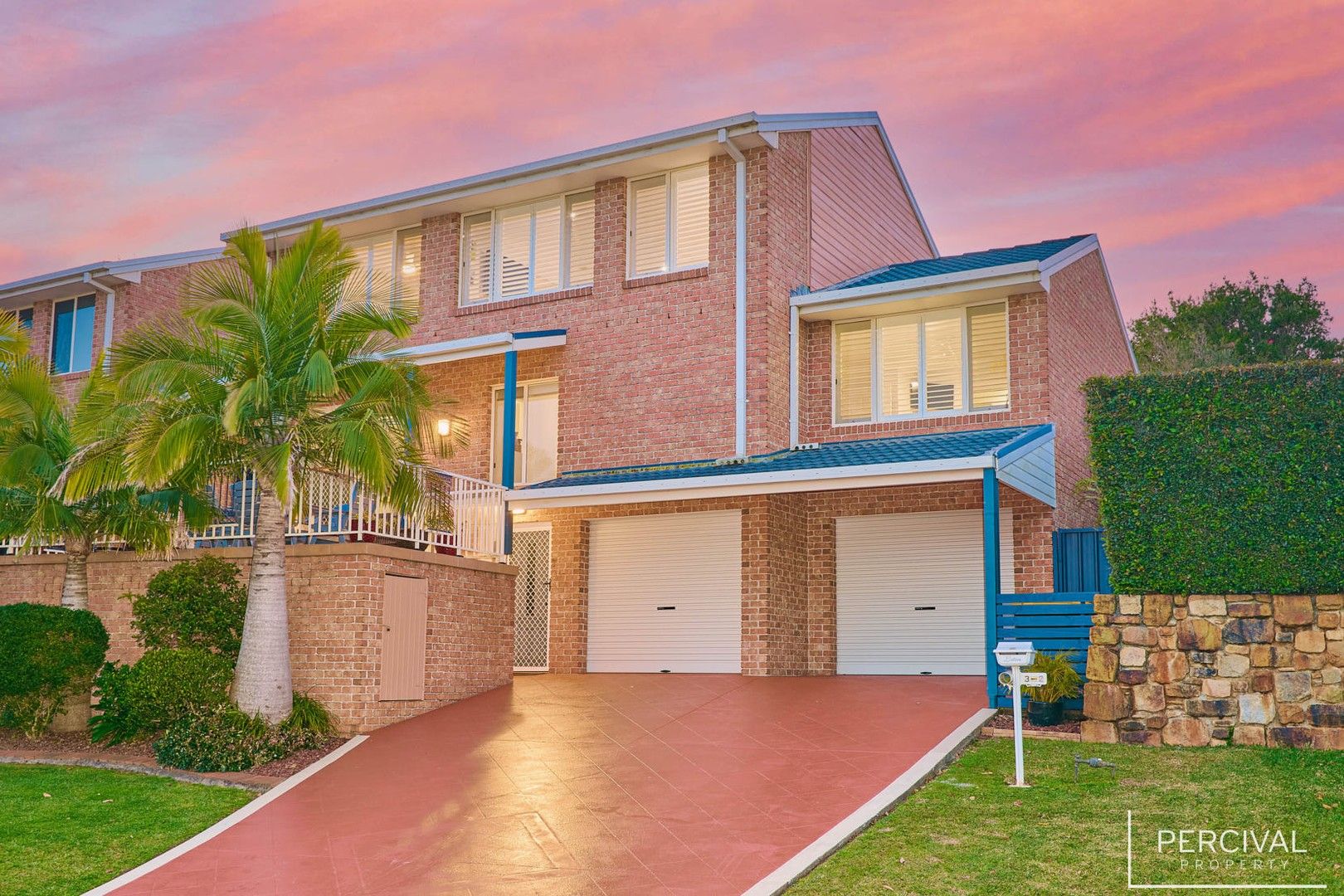 3 bedrooms Townhouse in 3/2 The Fairway PORT MACQUARIE NSW, 2444