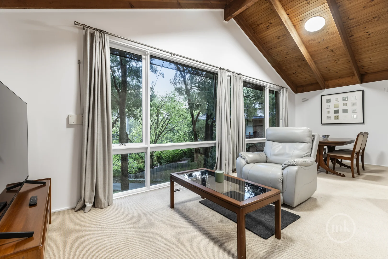 Additional image 2 of 40 Kirwana Grove, Montmorency VIC 3094