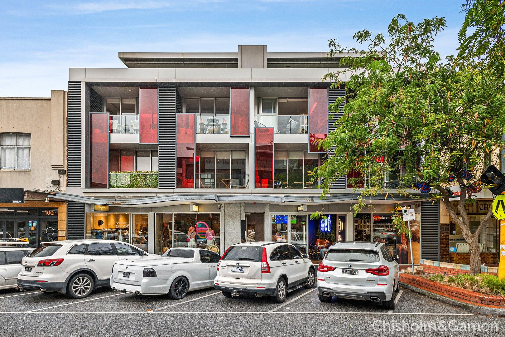 2 bedrooms Apartment / Unit / Flat in 204/96 Ormond Road ELWOOD VIC, 3184