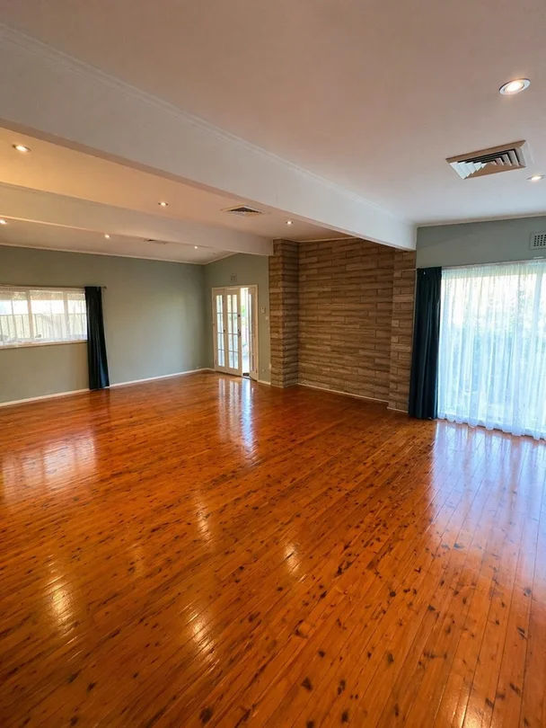 20 Windsor Avenue, Carlingford NSW 2118