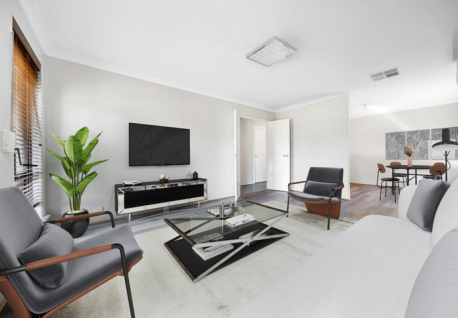 5 bedrooms House in 12 Sylvia Way EDEN HILL WA, 6054