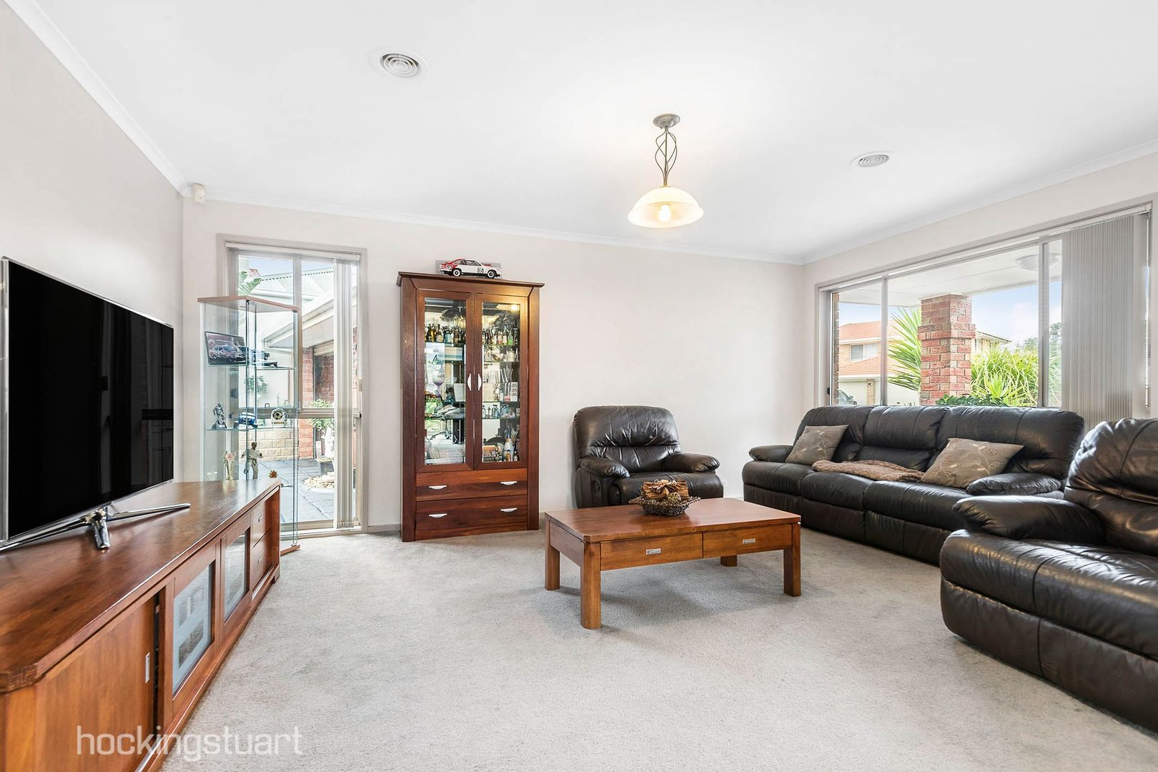 19 Lotus Court, Epping VIC 3076, Image 2