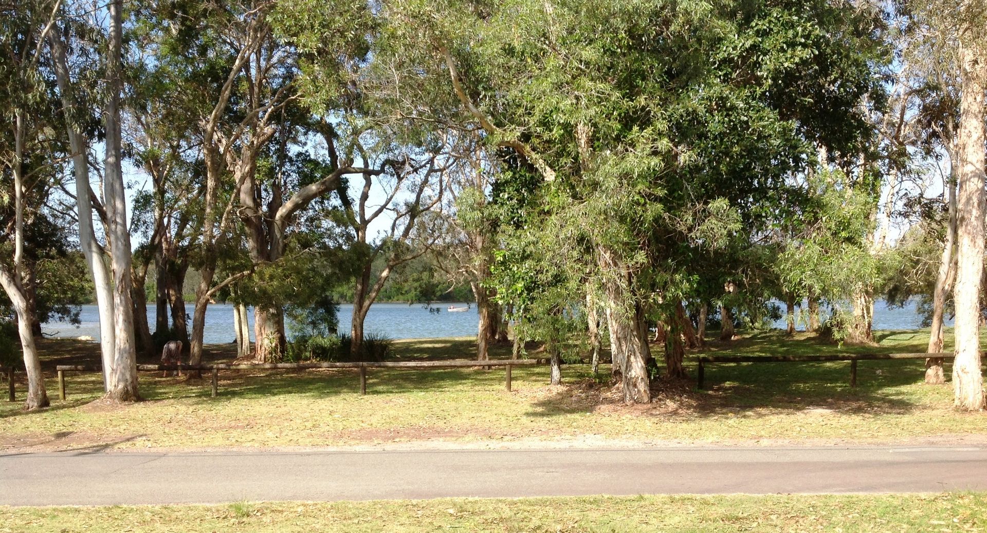 173 Lake Weyba Drive, Noosaville QLD 4566