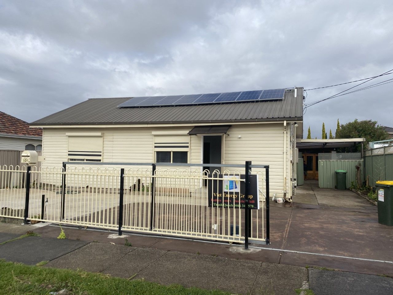 3 bedrooms House in 101 Theodore Street ST ALBANS VIC, 3021