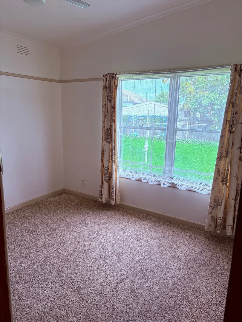 Additional image 8 of 12 Hyland Ct, Sale VIC 3850