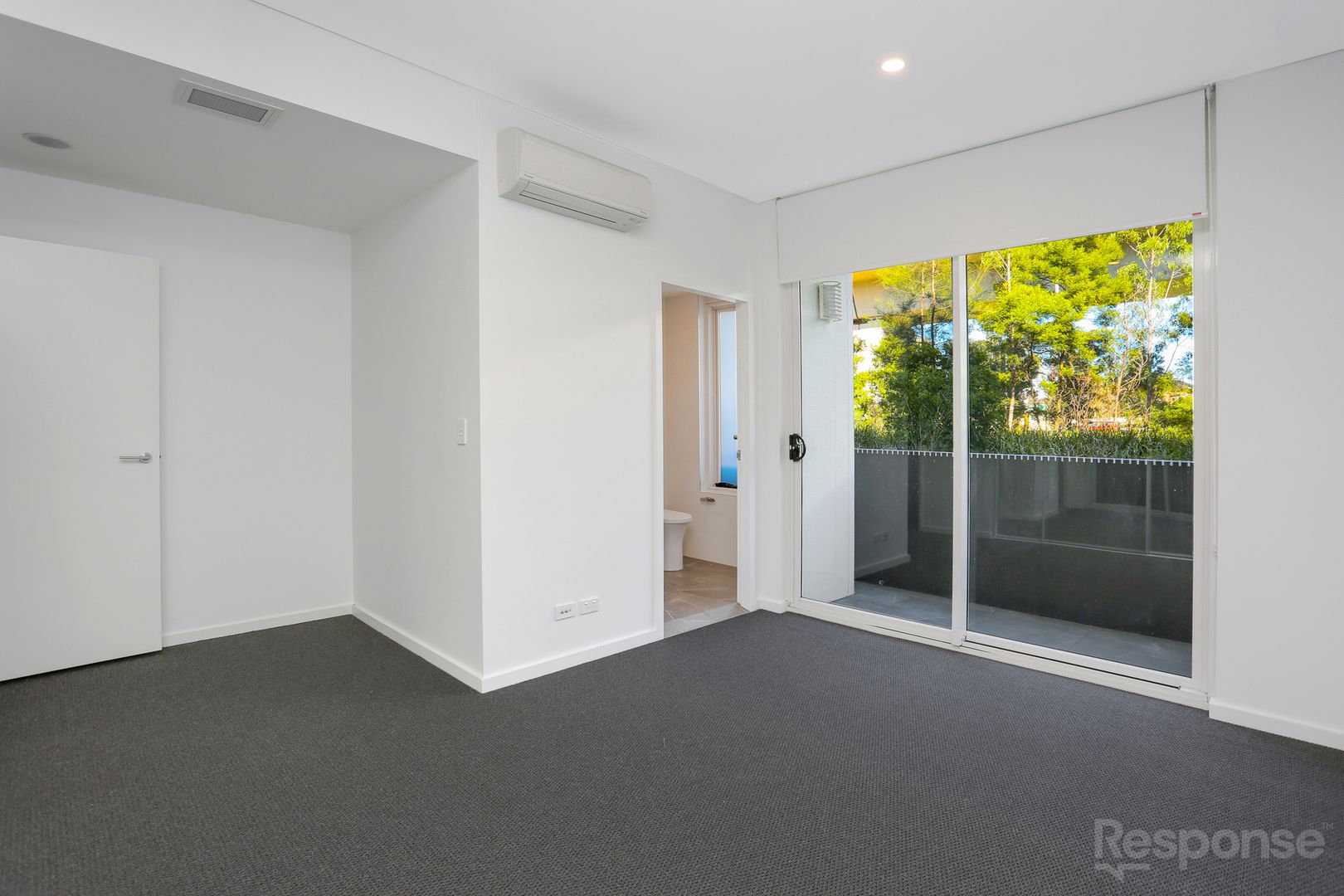 10/2 Bellcast Road, Rouse Hill NSW 2155, Image 2