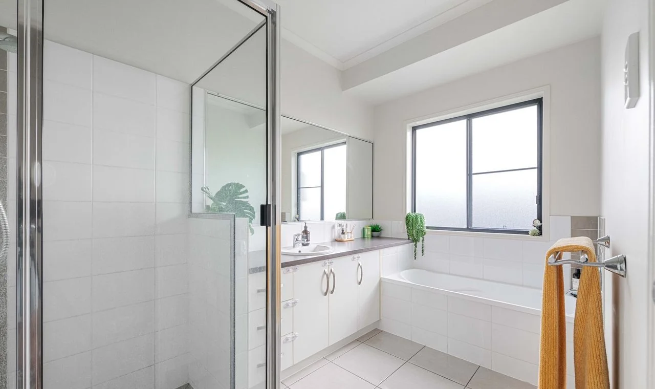 Additional image 6 of 12-14 Aspen Street, Rural View QLD 4740