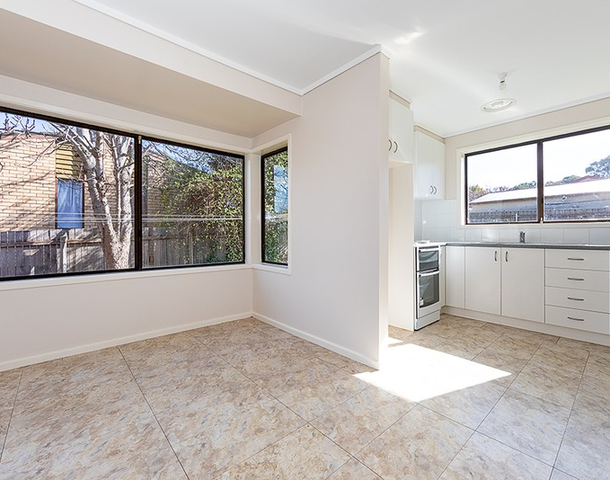 3 Warland Place, Charnwood ACT 2615