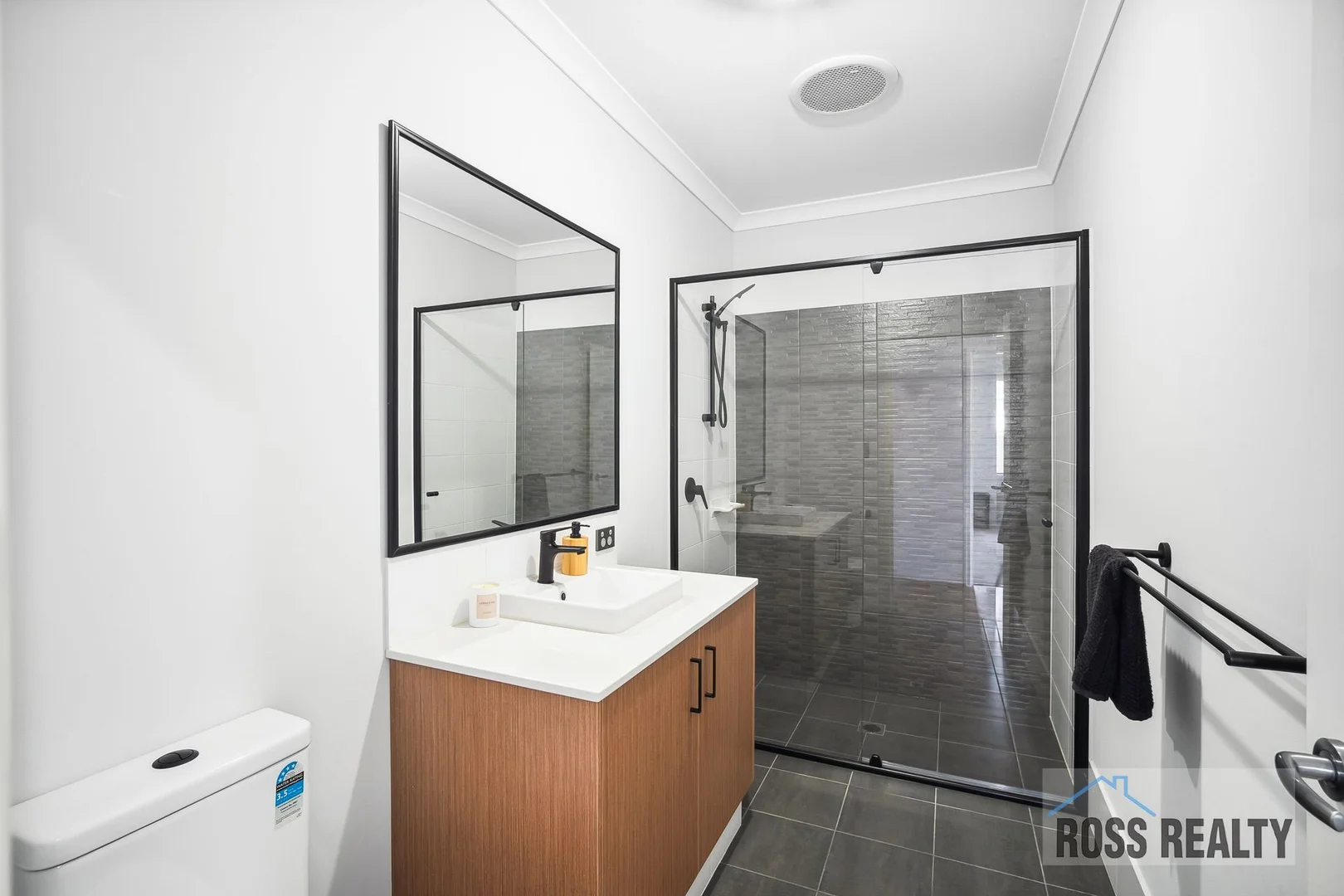 Additional image 10 of 24 Munyard Way, Morley WA 6062