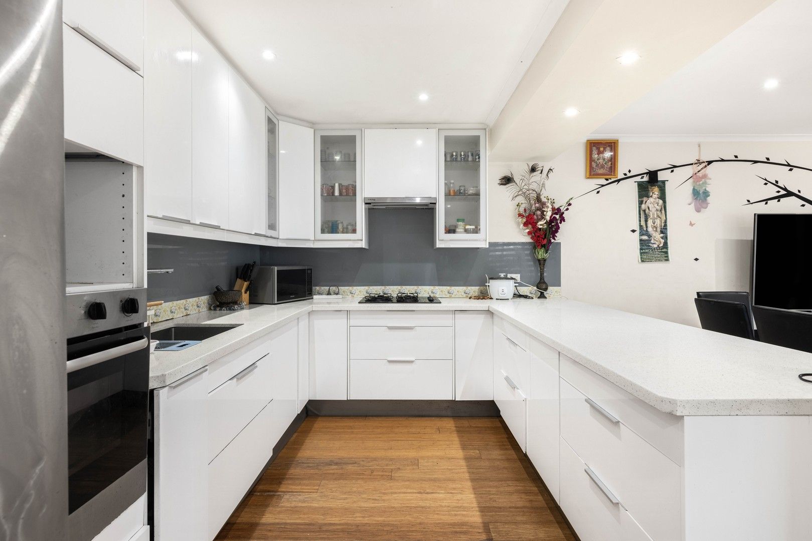 4 bedrooms House in 42 Malmsbury Drive MEADOW HEIGHTS VIC, 3048