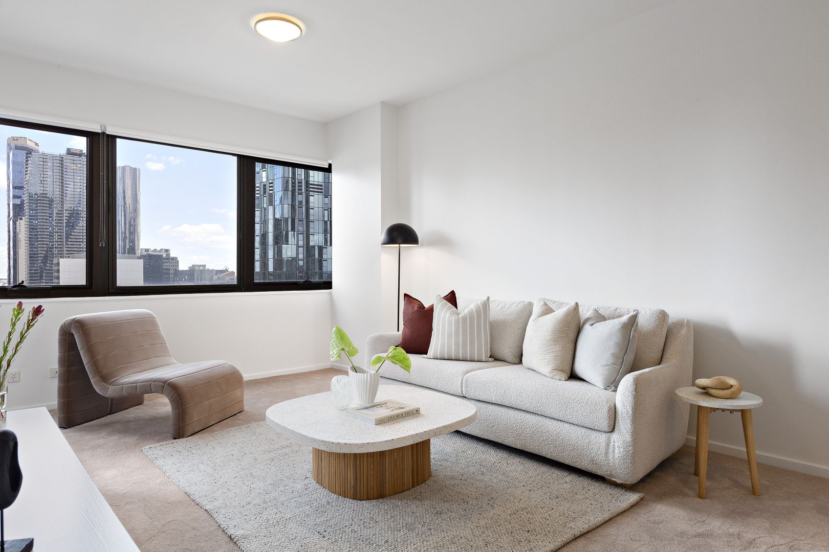 2213/250 Elizabeth Street, Melbourne VIC 3000, Image 2