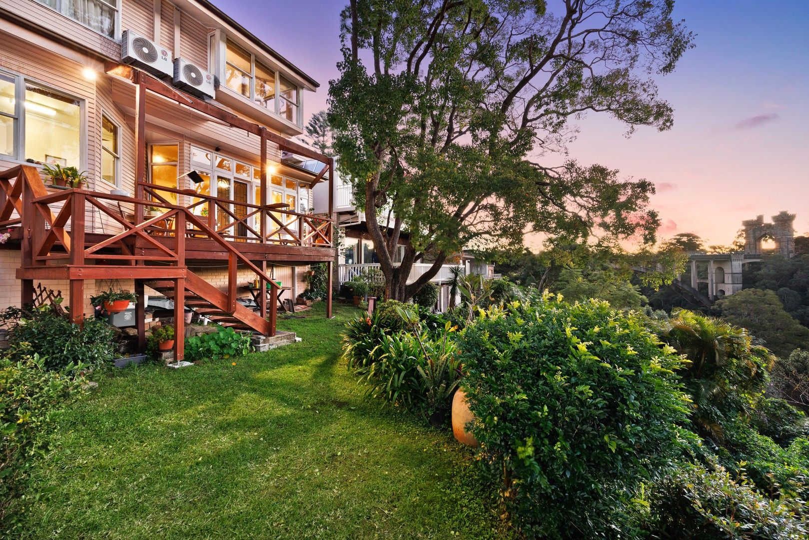 4 bedrooms House in 18 The Boulevarde CAMMERAY NSW, 2062