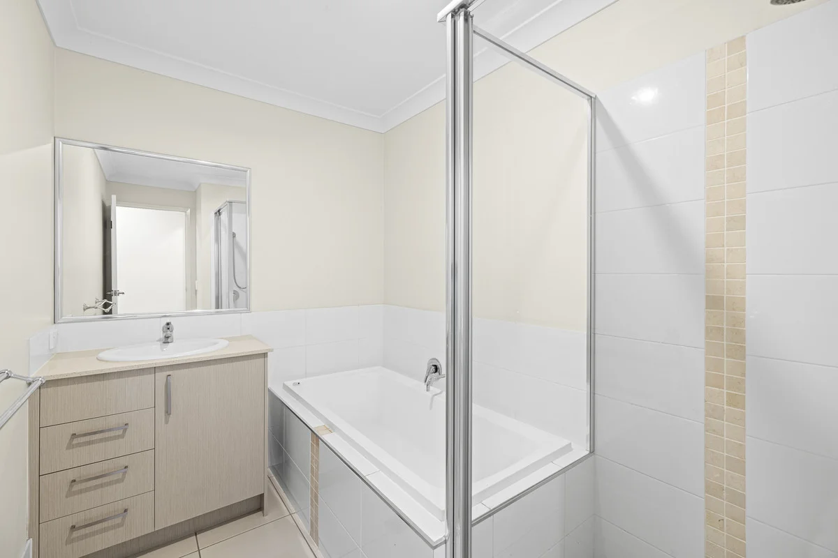 Additional image 7 of 2/13 Wandoo Crescent, Westbrook QLD 4350