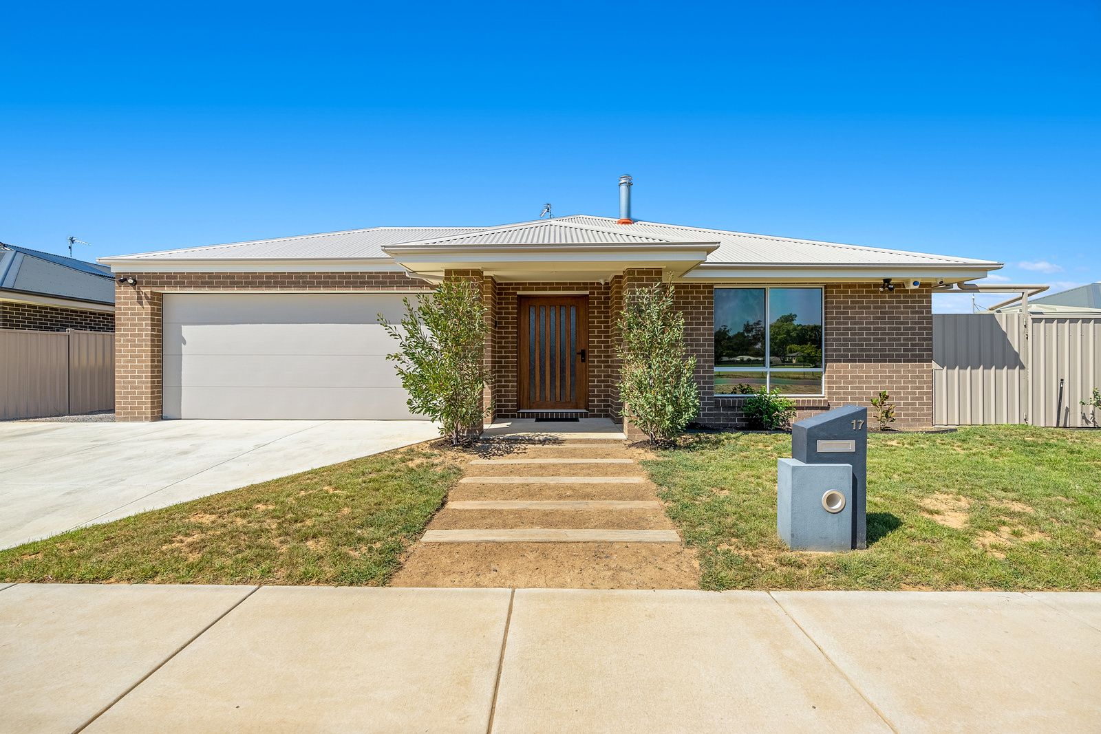 4 bedrooms House in 17 Vickers Road NAGAMBIE VIC, 3608