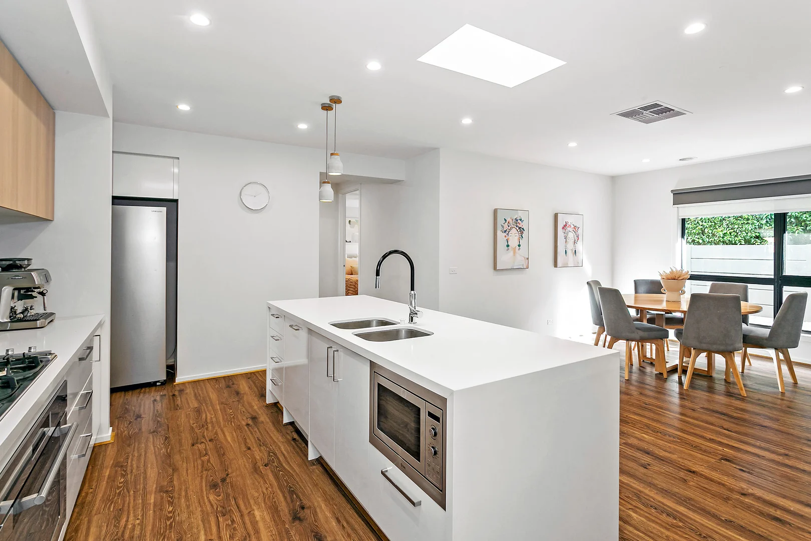 Additional image 4 of 18 McPherson Drive, Croydon VIC 3136