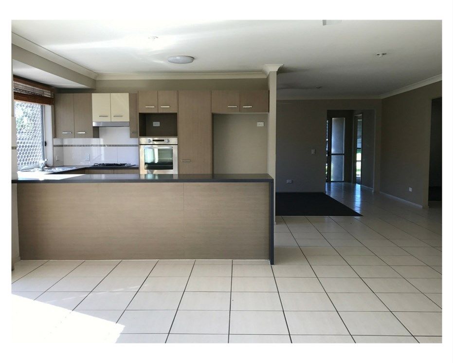 16 Cyperus Crescent, Carseldine QLD 4034, Image 1