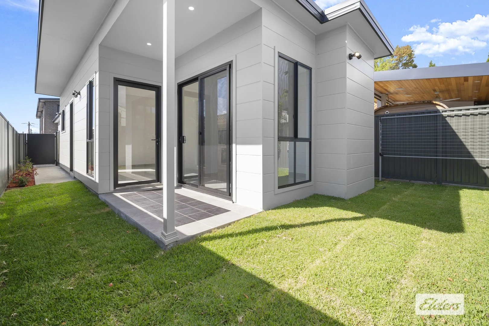 17B Tedman Parade, Sylvania NSW 2224