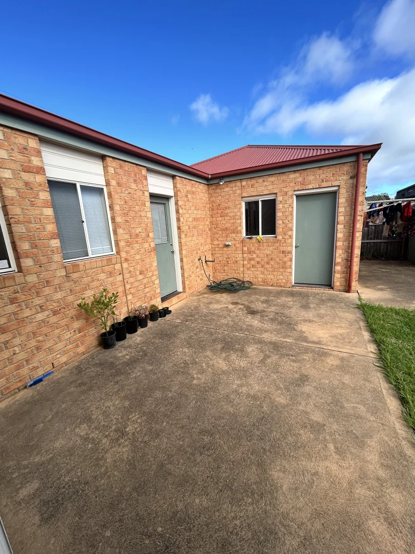 Additional image 9 of 18 Helmer Crescent, Thomson VIC 3219