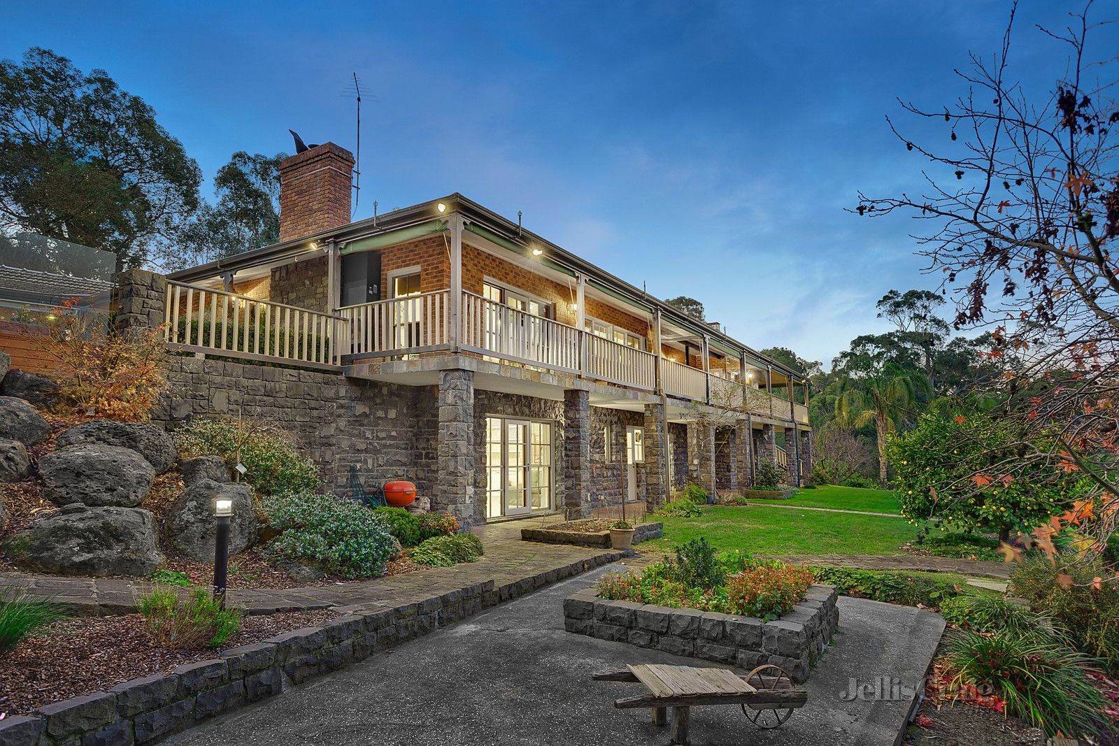 10 Davis Road, Wonga Park Property History & Address Research Domain