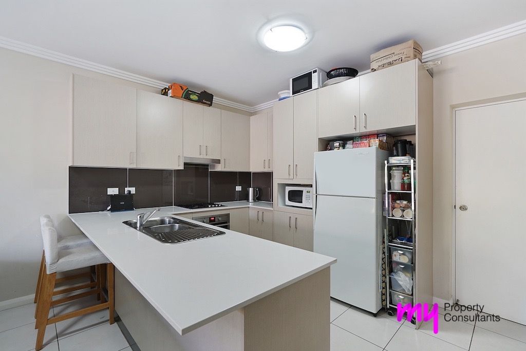 5/6-11 Parkside Crescent, Campbelltown NSW 2560, Image 2