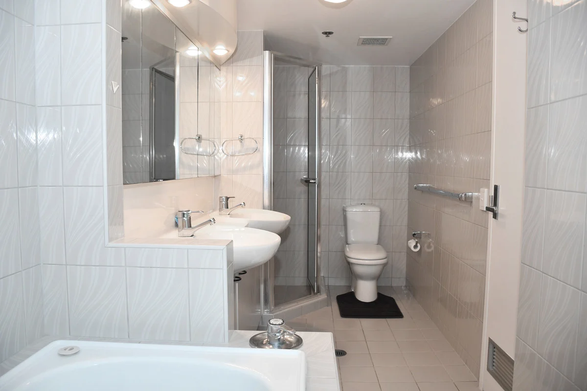 Additional image 10 of 24 Breaker Street, Main Beach QLD 4217