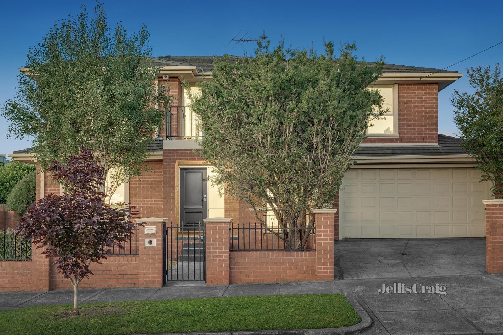 1/1 Garden Road, Bentleigh East VIC 3165, Image 0