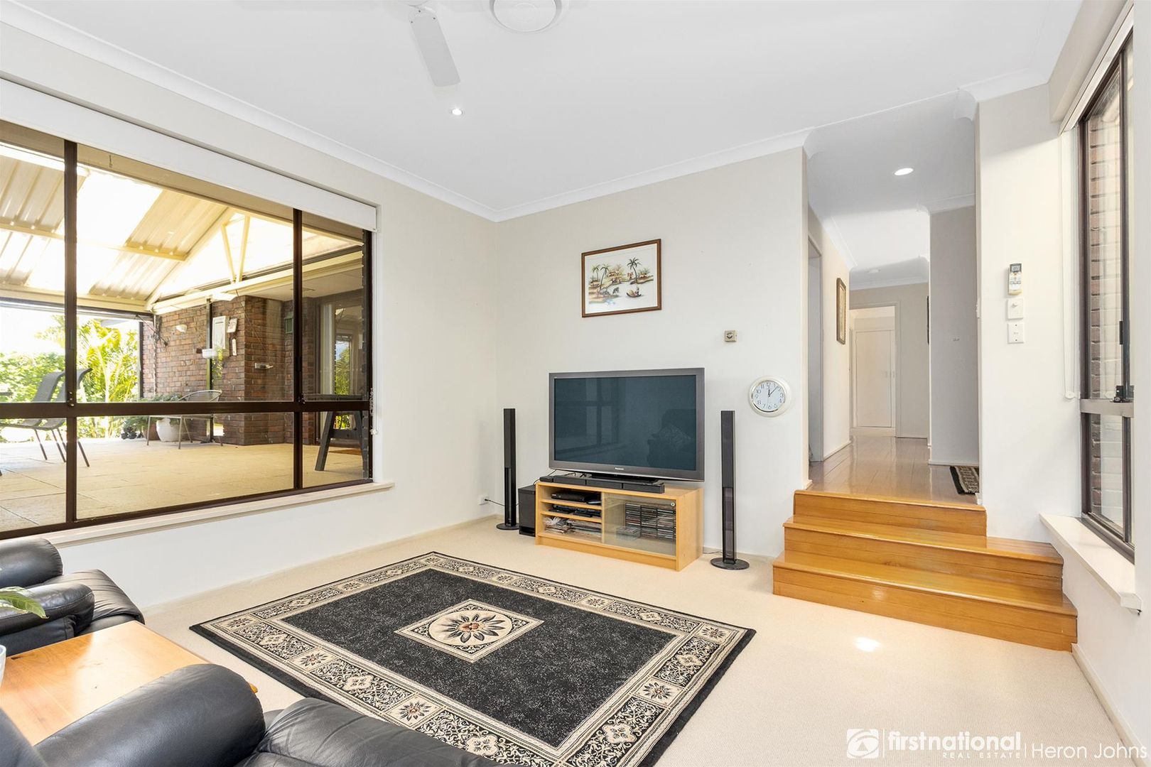 6 Nunn Close, Bateman WA 6150, Image 2