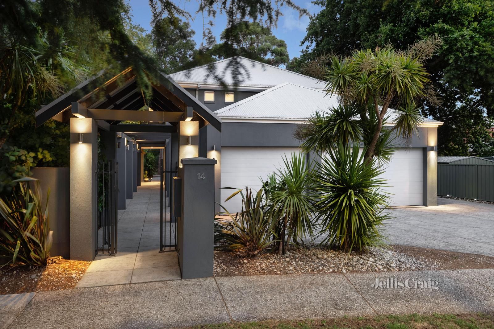 14 St Cedars Grove, Lake Gardens VIC 3355, Image 0