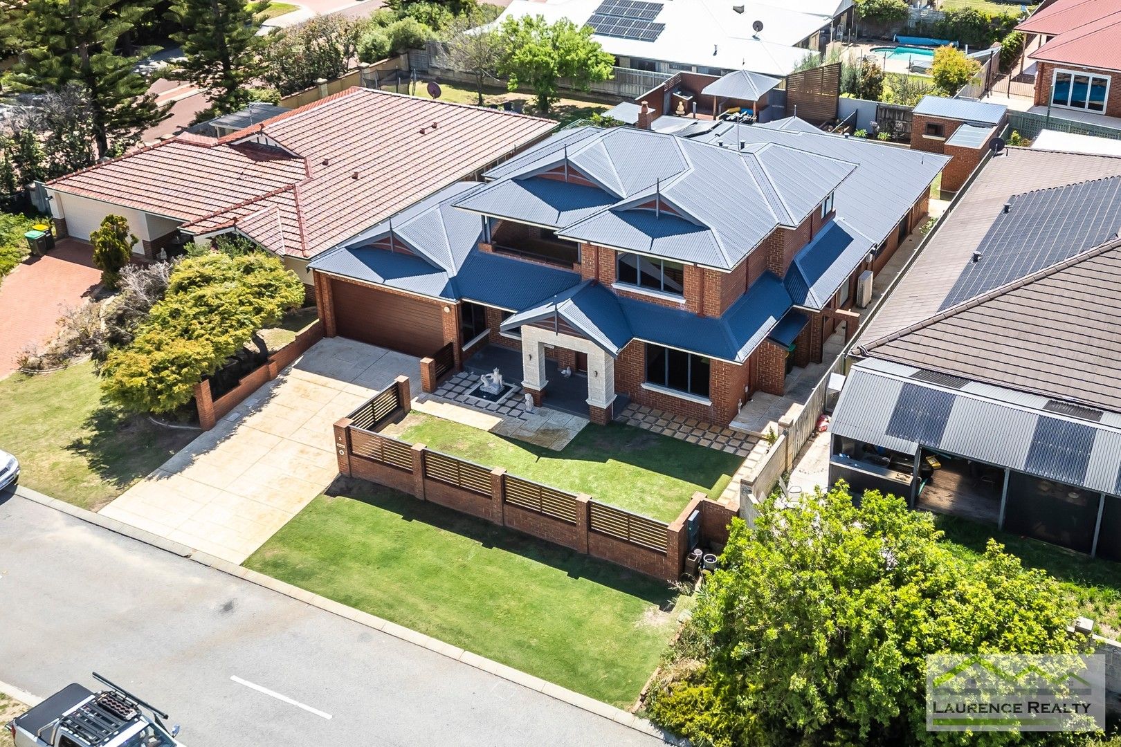 4 bedrooms House in 3 Clarion Pass QUINNS ROCKS WA, 6030