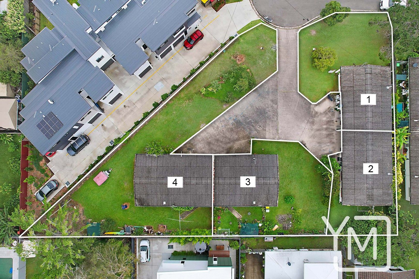 10 bedrooms Block of Units in 3 Rufous Court CALOUNDRA QLD, 4551