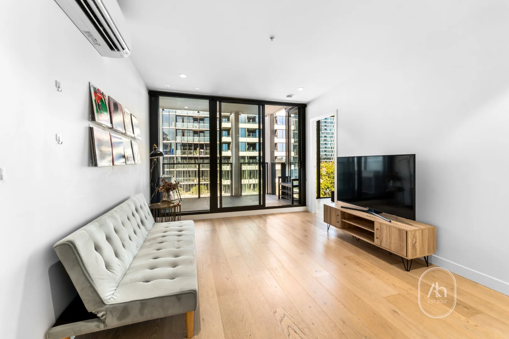 Additional image 2 of 503/150 Dudley Street, West Melbourne VIC 3003