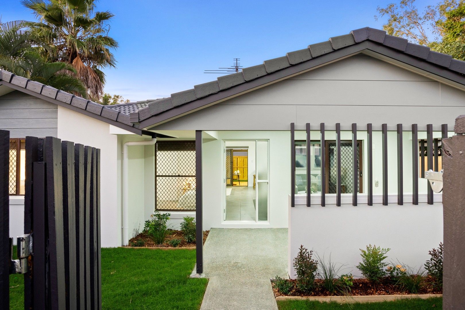 3 bedrooms Townhouse in 1/14 Willow Street ALBANY CREEK QLD, 4035