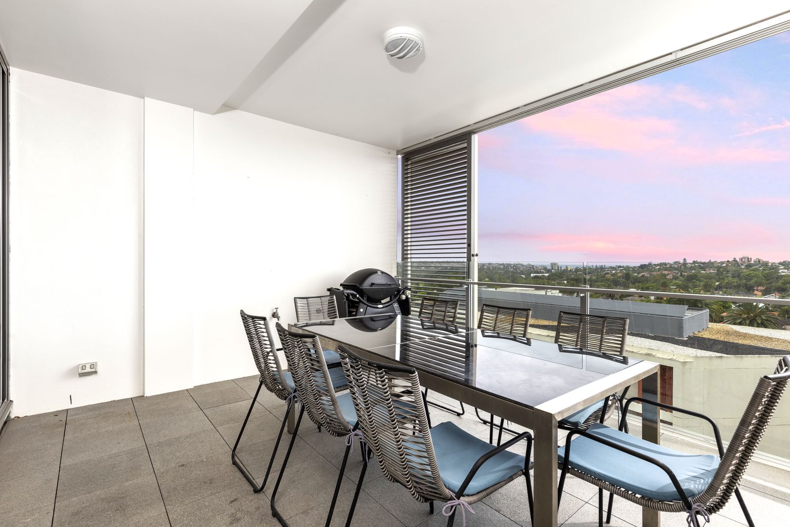 3 bedrooms Apartment / Unit / Flat in 602-7 Sylvan Avenue BALGOWLAH NSW, 2093