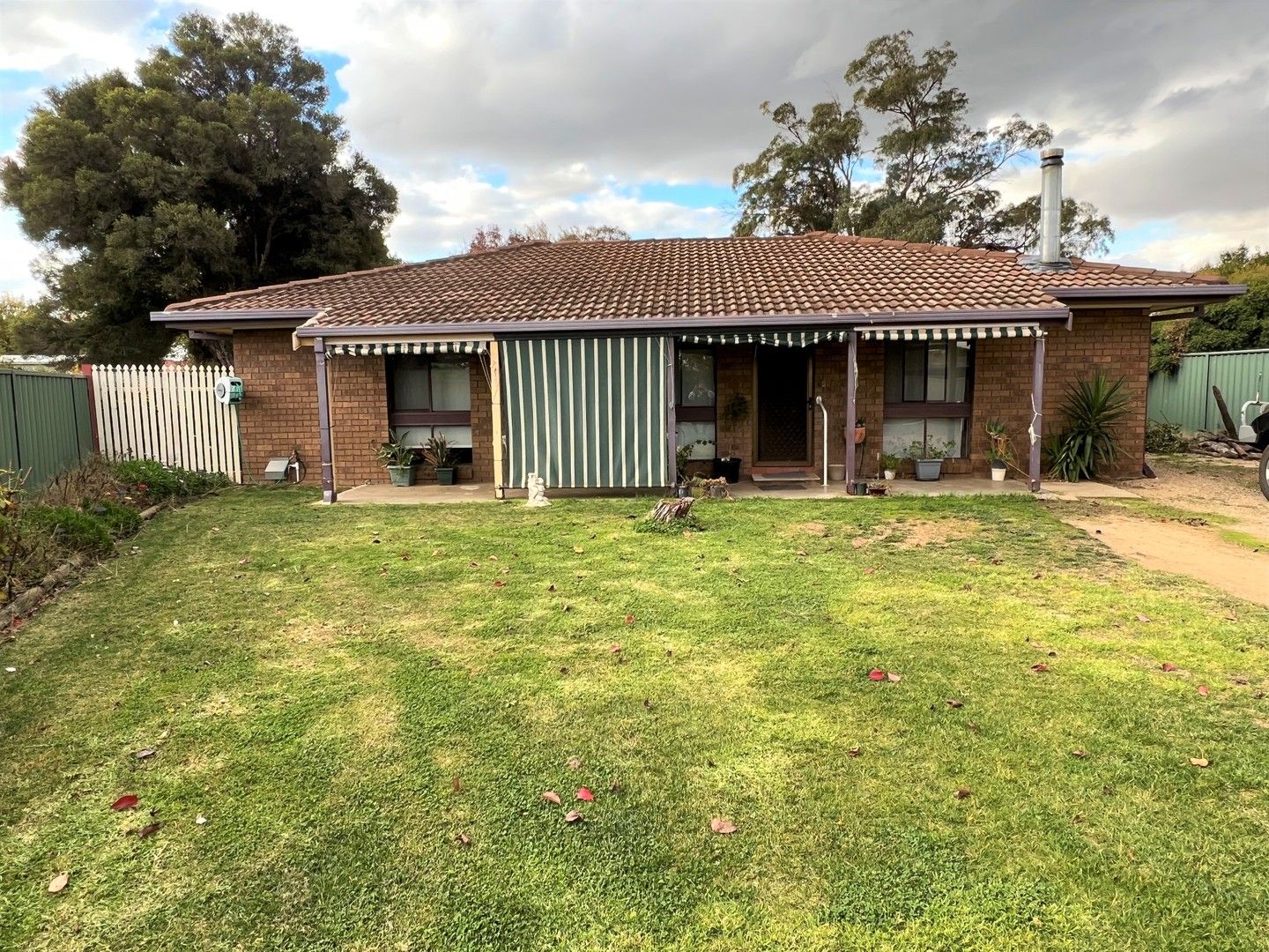 11 Johnston Crescent, Deniliquin NSW 2710, Image 0