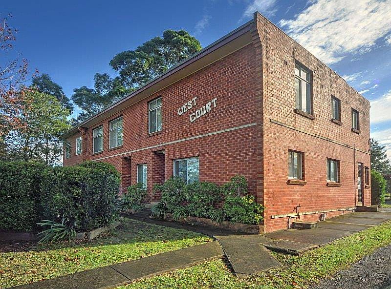 2 bedrooms Apartment / Unit / Flat in 4/5 Plunkett Street NOWRA NSW, 2541