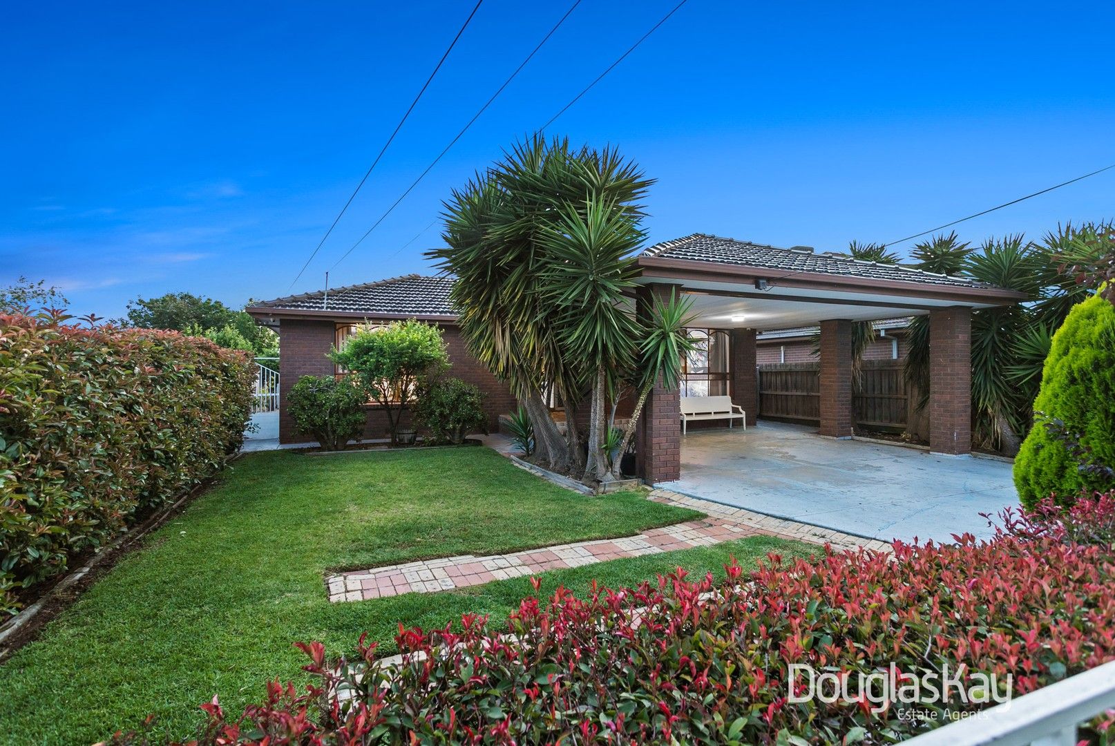 4 bedrooms House in 107 Joan Street SUNSHINE WEST VIC, 3020