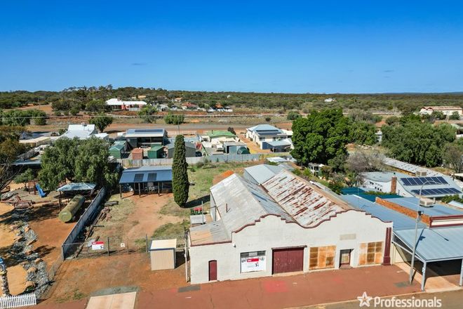 Picture of 63 Bayley Street, COOLGARDIE WA 6429