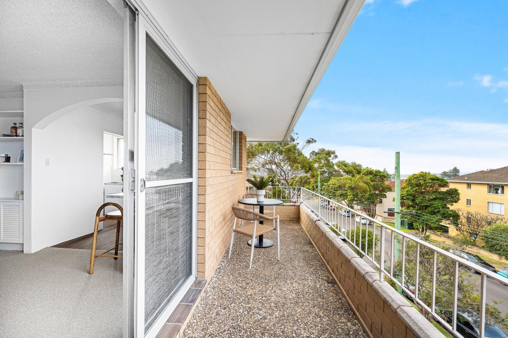 2 bedrooms Apartment / Unit / Flat in 8/40 Cassia Street DEE WHY NSW, 2099
