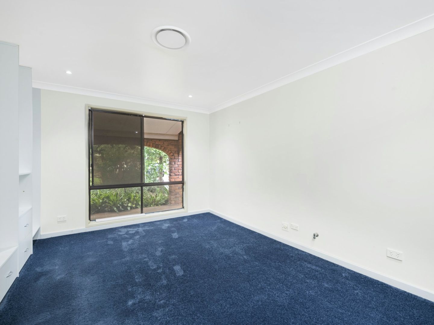 4 Bromley Court, Lake Haven NSW 2263, Image 2