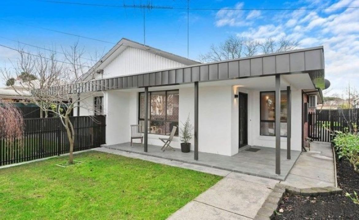 2 bedrooms House in 1/50 Marshall Street NEWTOWN VIC, 3220