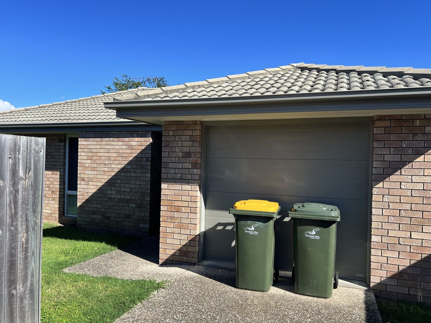 2 bedrooms Duplex in 23B James Street BEAUDESERT QLD, 4285