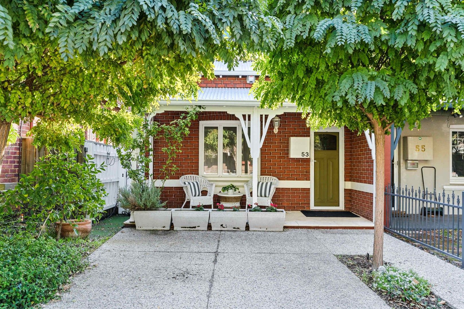 2 bedrooms House in 53 West Parade PERTH WA, 6000