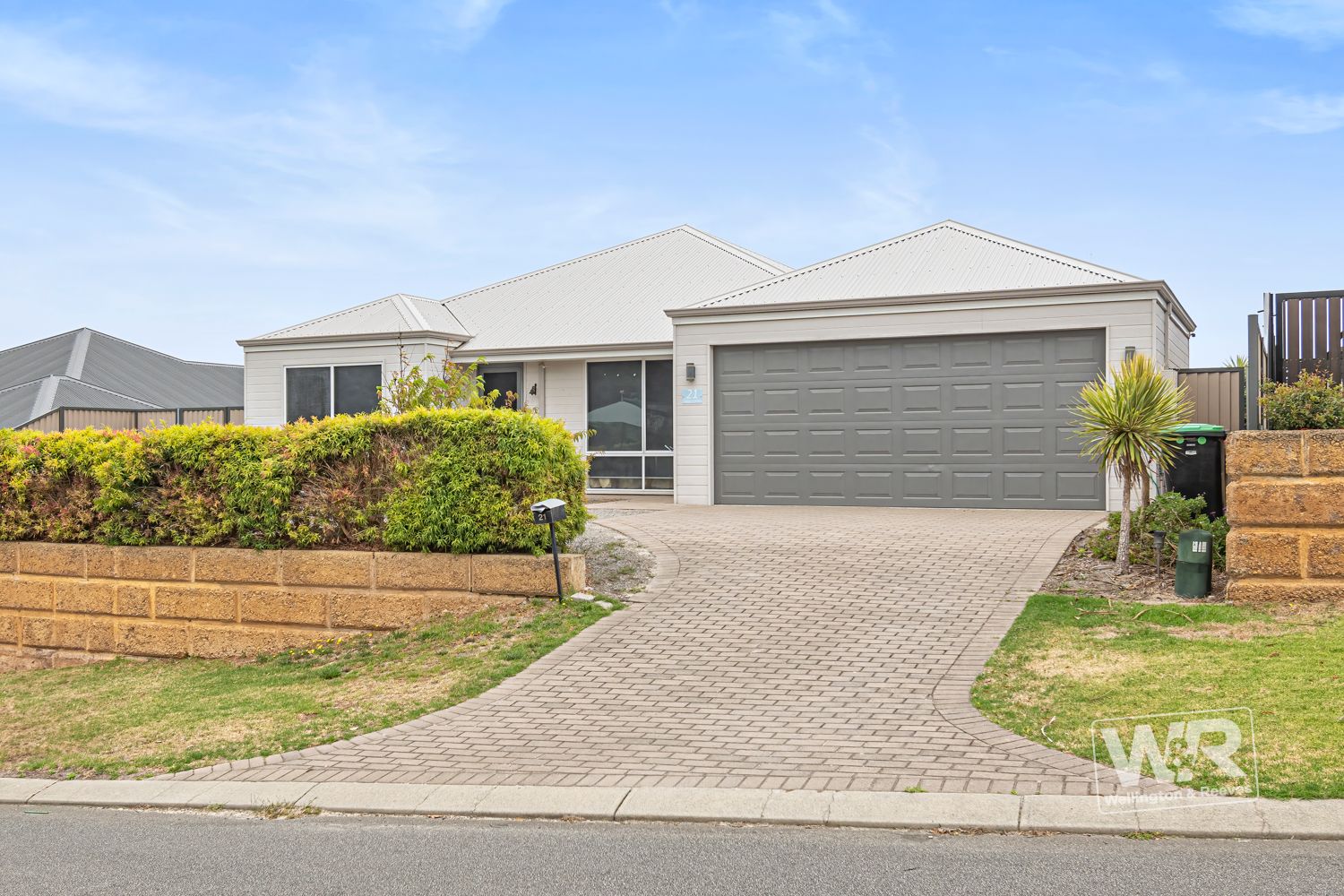 4 bedrooms House in 21 Argyll Street GLEDHOW WA, 6330